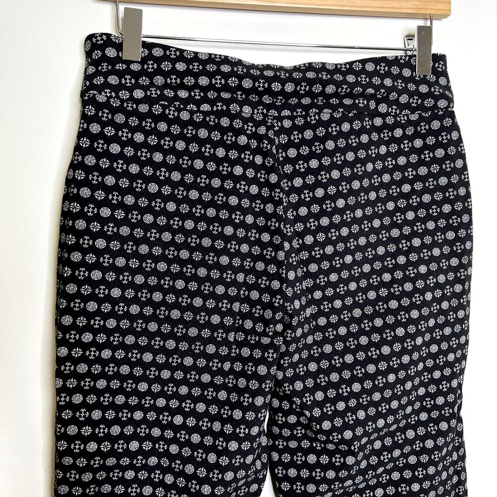 Counterparts Black Patterned Capri Stretchy Pants - Picture 4 of 7
